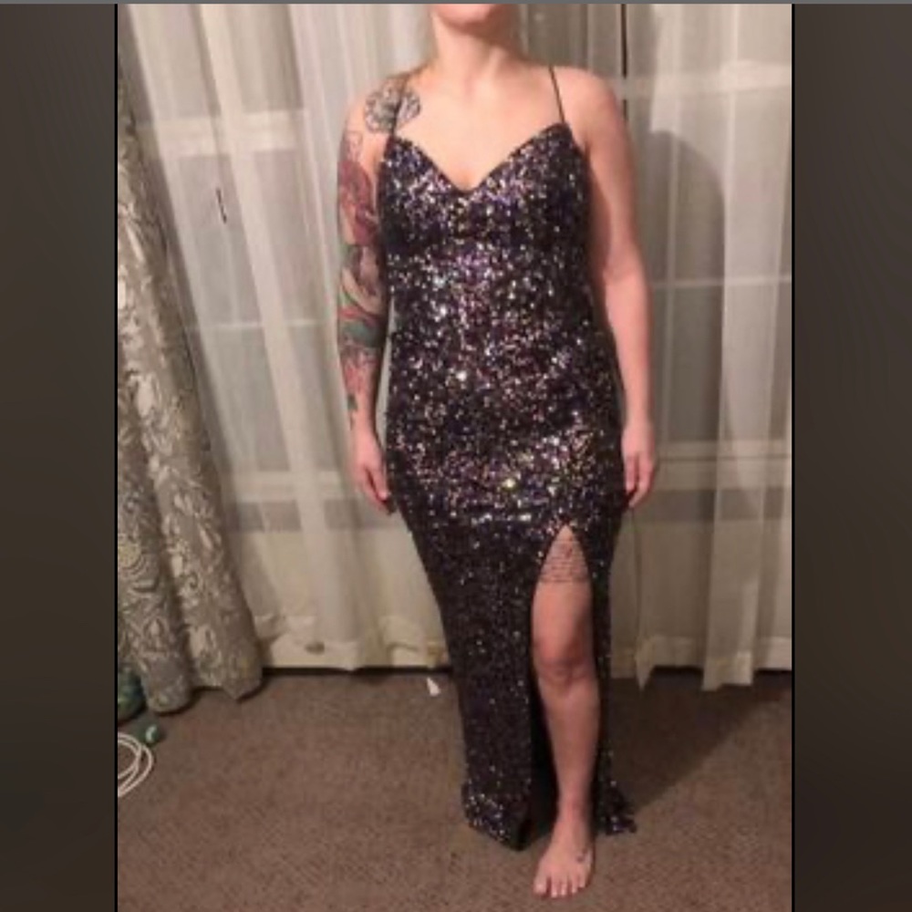 Sequined Formal Gown / Prom Dress
